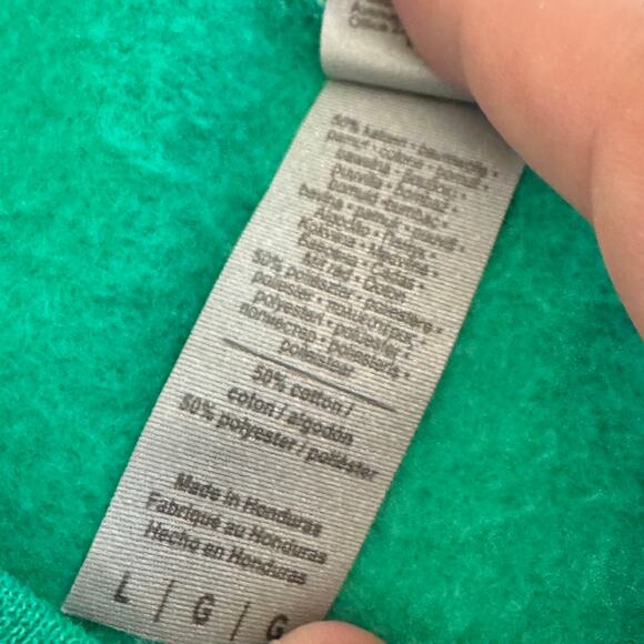 Gildan Happy Holigays Christmas Sweatshirt Large NWOT LGBTQ - Picture 5 of 9